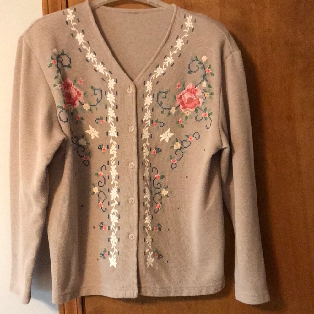 Vintage v neck cardigan with cross stitch embellishment